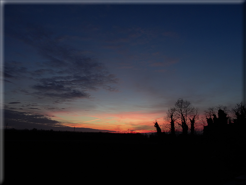 foto Alba e tramonto a Rossano Veneto